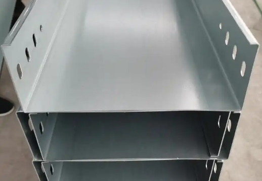 张掖生产电缆桥架，哪些设备是关键？