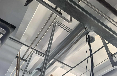 张掖如何简化复杂布线？电缆桥架可集中管理！